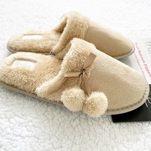 NEW: Cozy, Plush Pom-Pom Slippers
